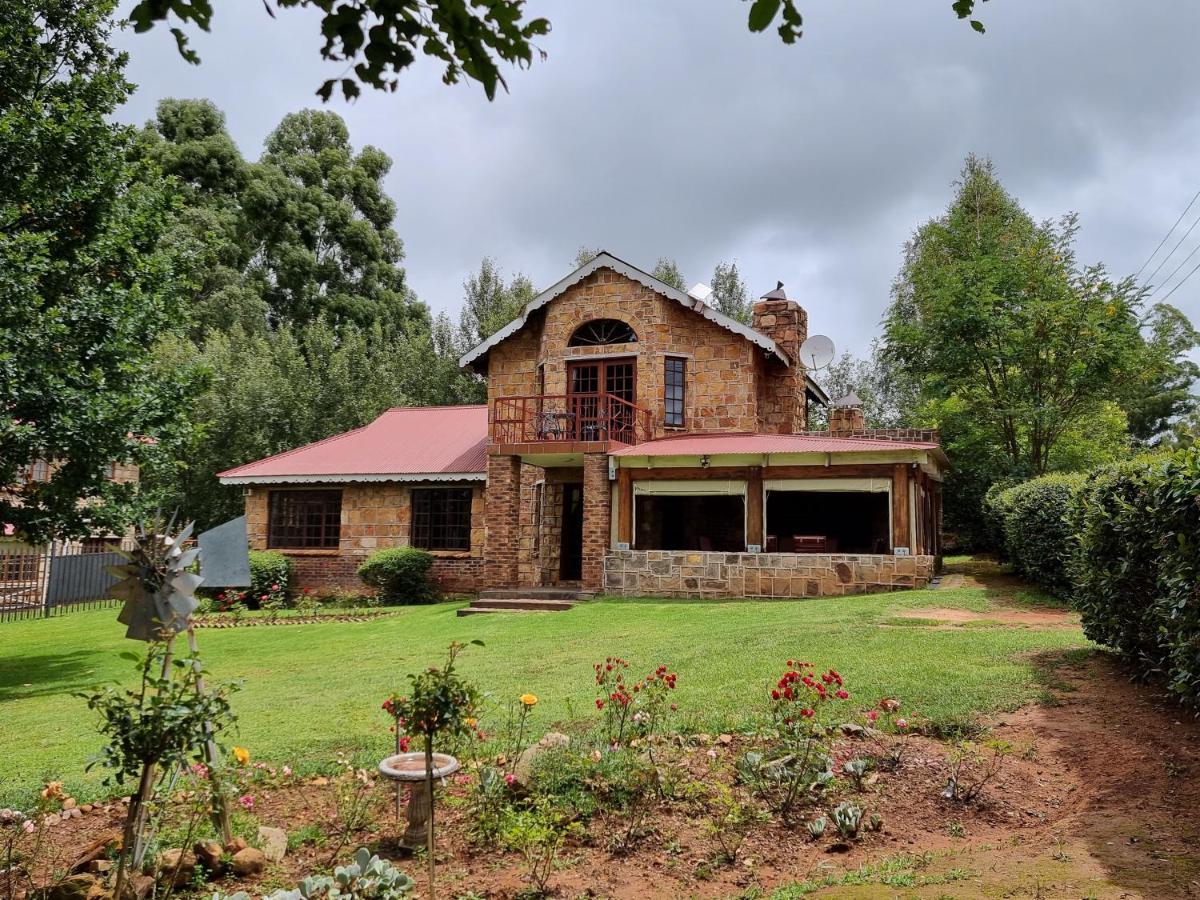 Alm-Ue Villa Dullstroom Exterior photo