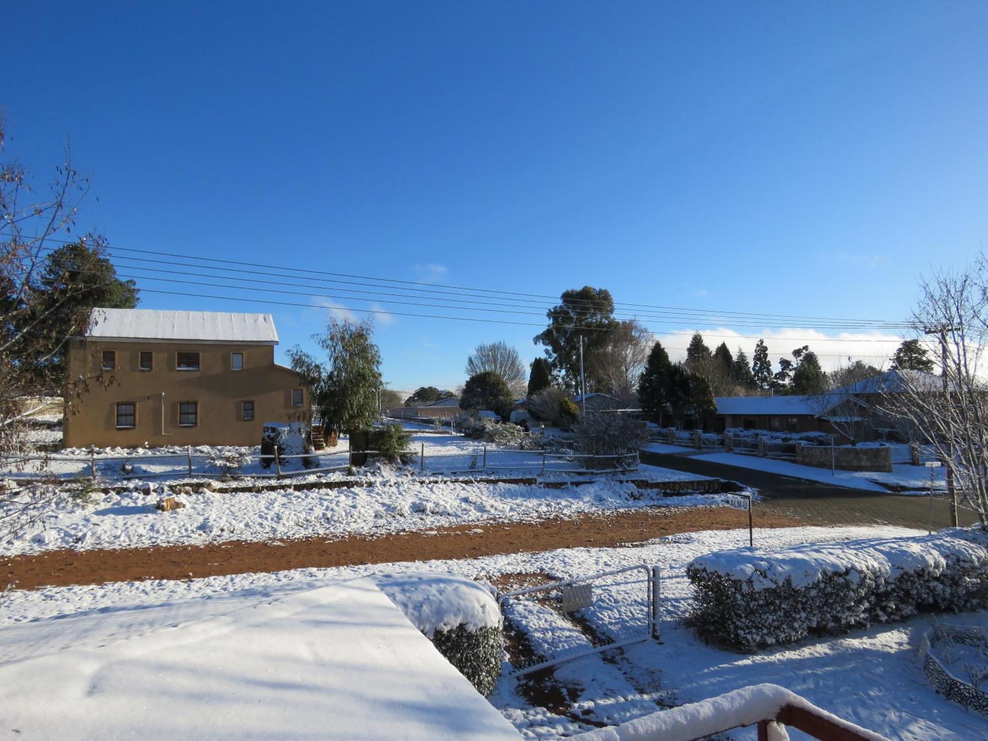 Alm-Ue Villa Dullstroom Exterior photo