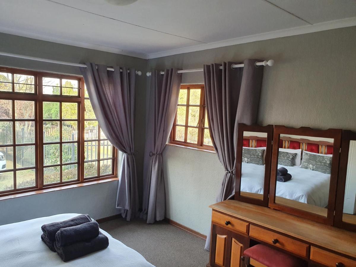 Alm-Ue Villa Dullstroom Exterior photo